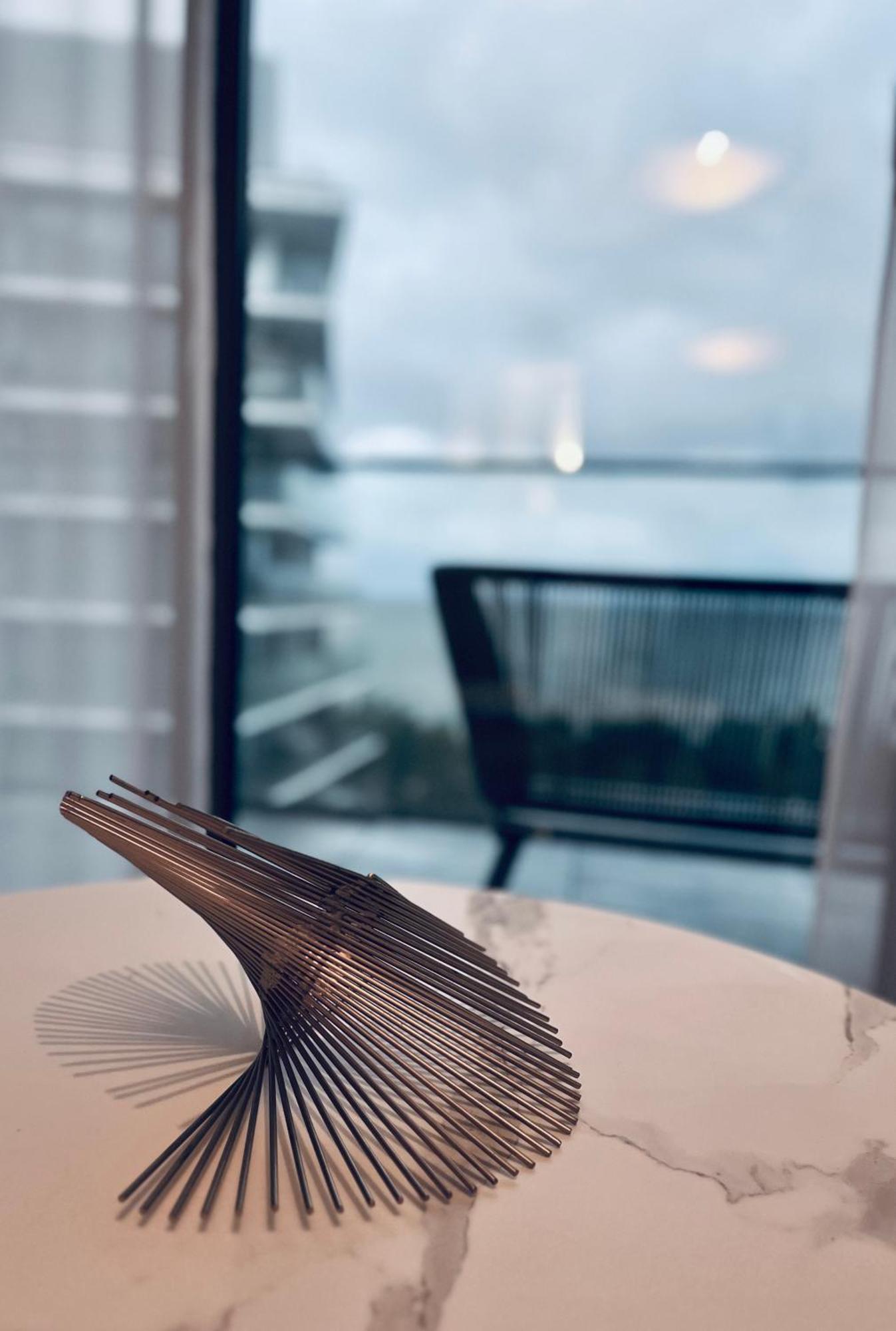 Wave Apartment Tyballtic 7Th Floor With Two Bedrooms And Sea View! Miedzyzdroje Exteriör bild